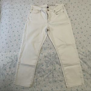 GAP | Off White Cropped Jeans